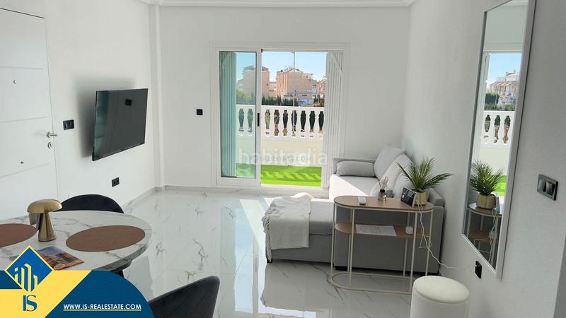 Foto af0373f7-5d1e-464a-9e28-4671ca71448d. Attique avec piscine dans Zeniamar - Horizonte - La Campana Orihuela