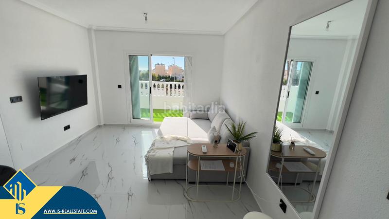 Foto fe26c0d4-4e08-4a4d-931c-9bf99402e1d1. Attique avec piscine dans Zeniamar - Horizonte - La Campana Orihuela