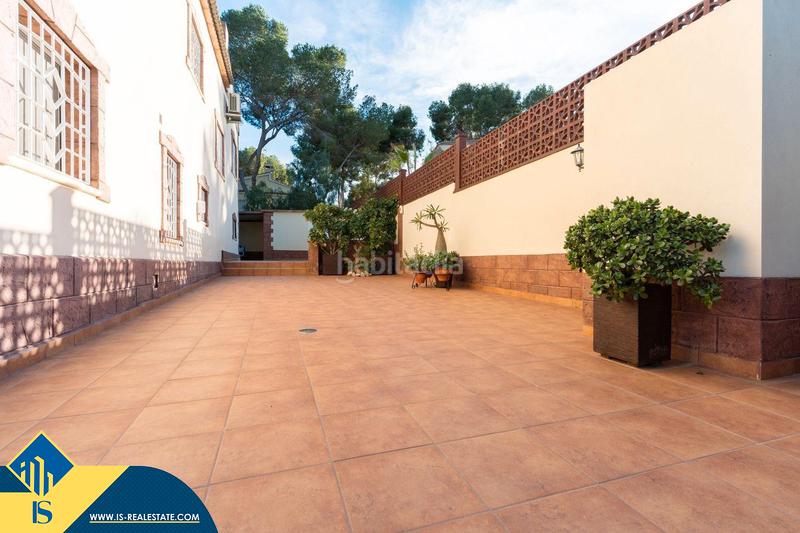 Foto 120a0c15-696d-48b1-9990-e0c018d1f02e. Chalet mit pool in Los Balcones-Los Altos Torrevieja