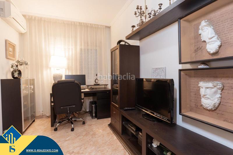 Foto 21e330b6-758a-47c4-9f12-cc904b164e43. Chalet mit pool in Los Balcones-Los Altos Torrevieja