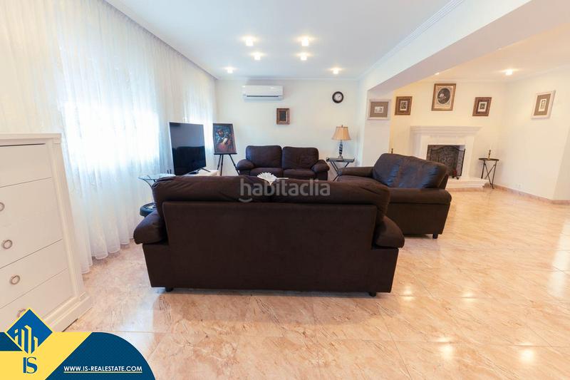 Foto 284f8abe-a58b-4cf5-88ed-02d5d2217f2e. Chalet mit pool in Los Balcones-Los Altos Torrevieja