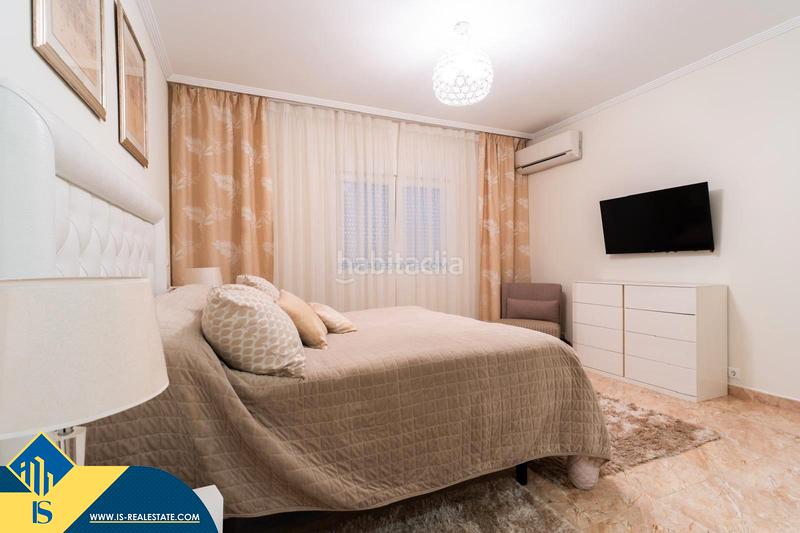 Foto 3f6d562f-5e80-483d-b2a7-75e8b82011f9. Chalet mit pool in Los Balcones-Los Altos Torrevieja