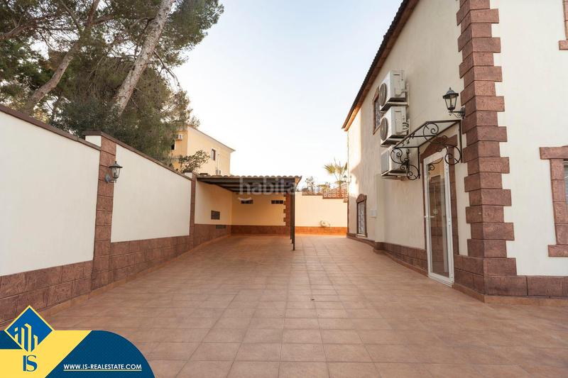 Foto 95bf0536-5546-486f-95bb-e3431cd41053. Chalet mit pool in Los Balcones-Los Altos Torrevieja