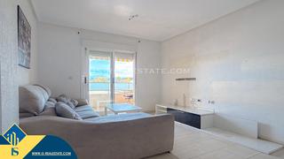 Piccolo appartamento in Parque Acuático - Sector 25. Apartamento para reformar, en la provincia de alicante, en la ci