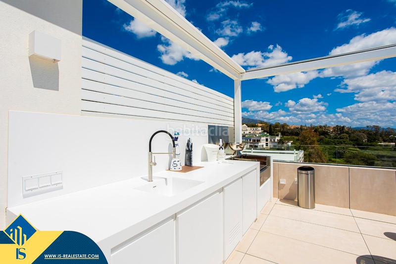 Foto 76352d28-872f-44d5-852b-db45672bdc42. Attique avec parking piscine dans Nueva Andalucía centro Marbella