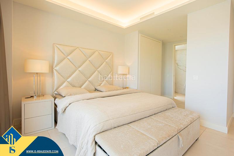 Foto de116668-89f8-4c17-a964-3028c464d3bd. Attique avec parking piscine dans Nueva Andalucía centro Marbella