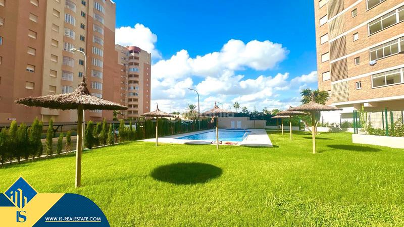 Foto 36b87f67-eef2-4352-8f0d-f22ec11c4108. Pis amb piscina a Campoamor Orihuela