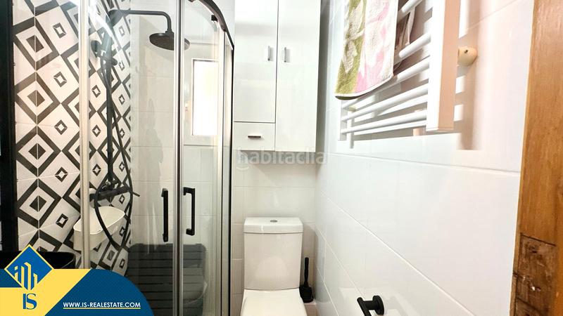 Foto 3984c66f-8e31-4b1c-8afe-38bcda8d8096. Pis amb piscina a Campoamor Orihuela