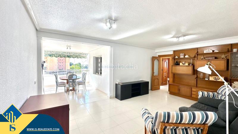 Foto 767b0486-0877-45ad-bb17-c1e228938174. Pis amb piscina a Campoamor Orihuela