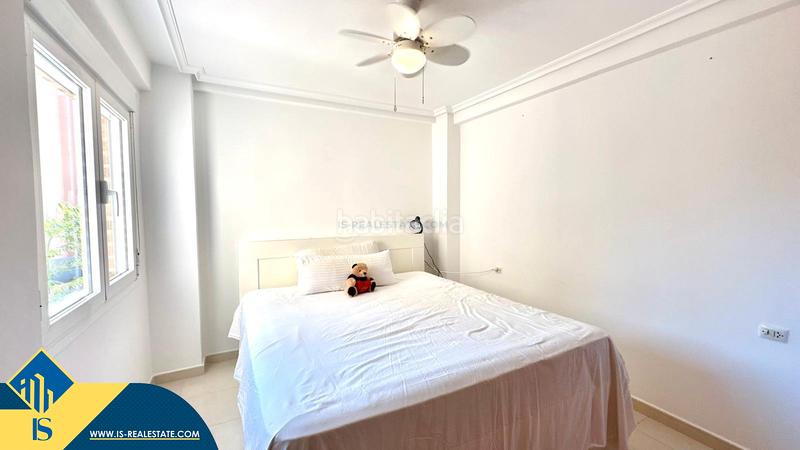 Foto a4bb8506-813f-4bb5-9cb0-2d66e1bc1fea. Pis amb piscina a Campoamor Orihuela