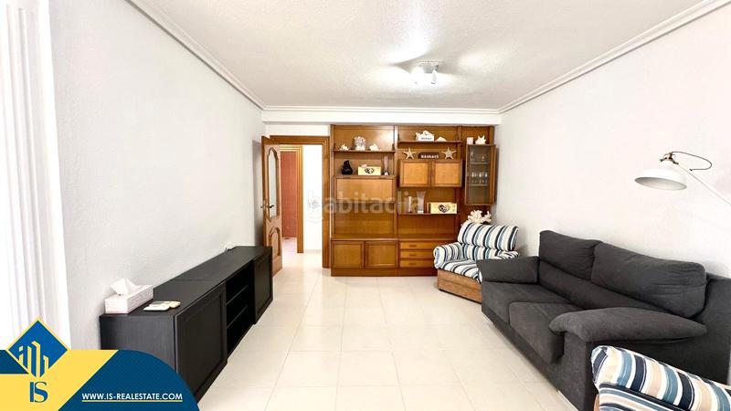 Foto d7fff106-3d23-4b65-904b-167e873f710d. Pis amb piscina a Campoamor Orihuela