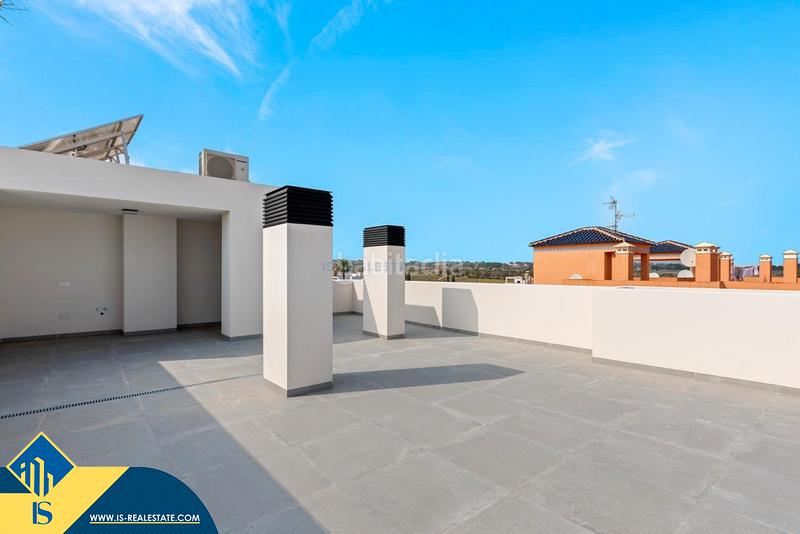 Foto ce5fa36c-489f-4e32-ad6d-a861ab18b3fe. Attique avec parking piscine dans Los Almendros Orihuela