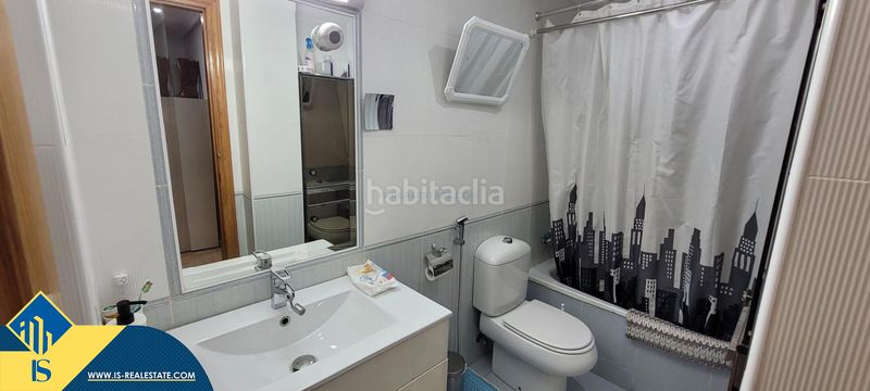 Foto 05883278-c1b9-4bec-b79a-29ad3946f3a2. Pis amb aparcament piscina a Zona Playa de los Locos Torrevieja