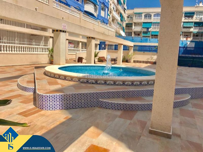 Foto 0a915b60-0d04-4083-b114-6d5defd9c655. Pis amb aparcament piscina a Zona Playa de los Locos Torrevieja