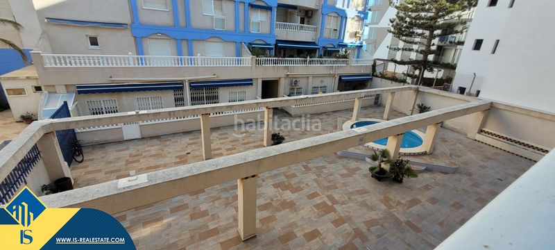 Foto ab927867-e67a-43a5-a10a-f48a61c46f03. Pis amb aparcament piscina a Zona Playa de los Locos Torrevieja