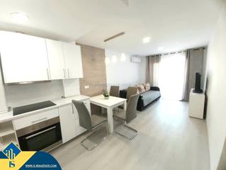 Estudi a Zona Playa del Cura. Estudio con piscina comunitaria, en la provincia de alicante, en