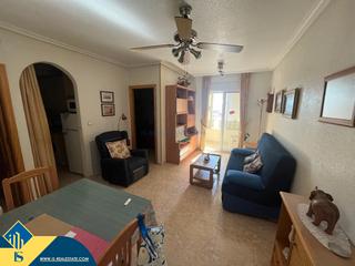 Apartament a Parque de las Naciones. Apartamento con piscina comunitaria, en la provincia de alicante