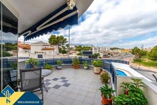 Flat in Villamartín-Las Filipinas. Apartamento con piscina comunitaria, en la provincia de alicante