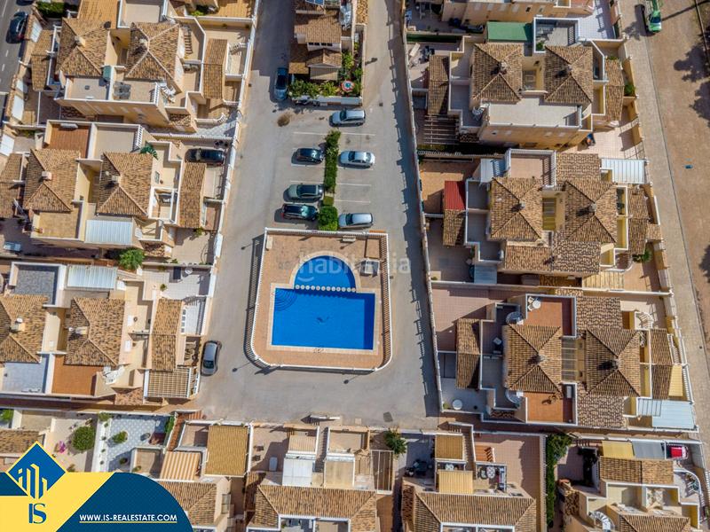 Foto 044b9021-4473-42d4-8243-0314762bbb5f. Casa amb calefacció piscina a Parque Acuático - Sector 25 Torrevieja