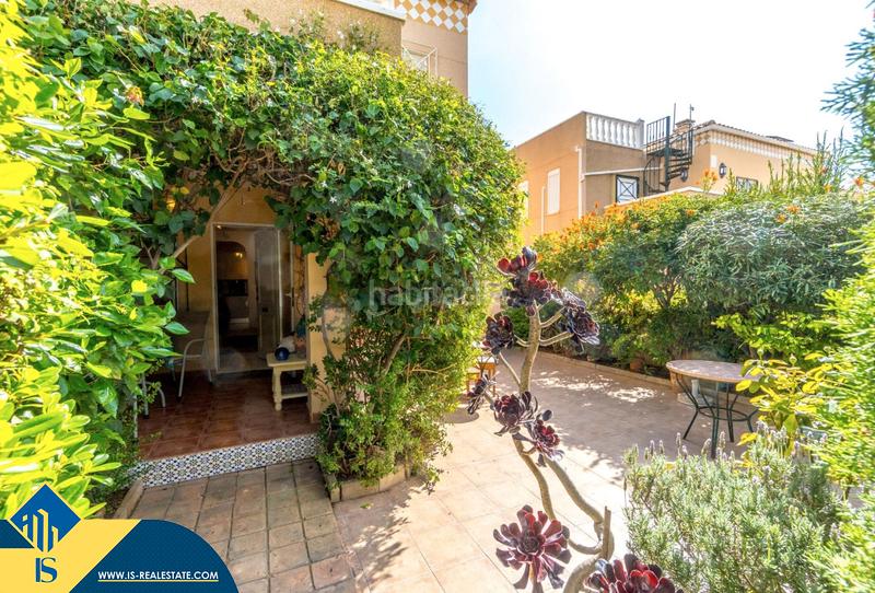 Foto 152b300b-9282-4714-8a64-62260b8f954f. Casa amb calefacció piscina a Parque Acuático - Sector 25 Torrevieja