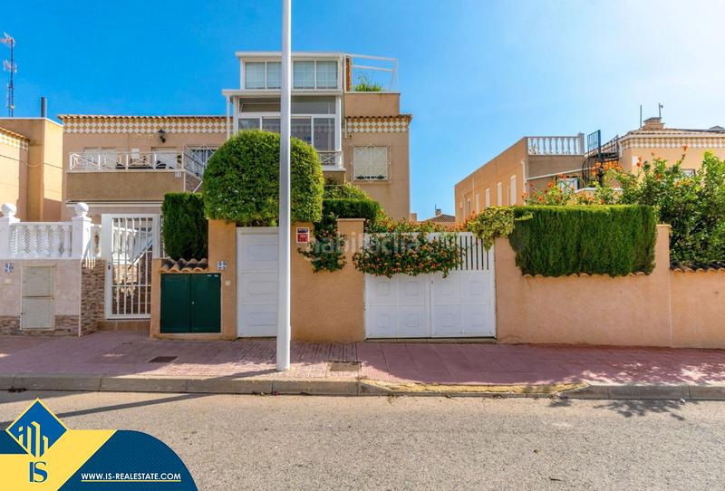 Foto 394221d6-ed6b-4e91-8389-4b1847d18679. Casa amb calefacció piscina a Parque Acuático - Sector 25 Torrevieja