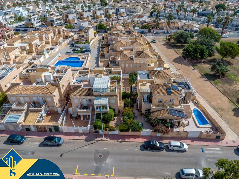 Foto accb5ba5-6e22-430d-a0fe-21092e376eb7. Casa amb calefacció piscina a Parque Acuático - Sector 25 Torrevieja