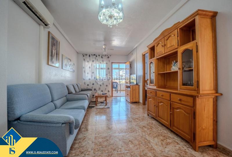 Foto 13efec75-781e-4e59-b177-77ca8b78b608. Appartement mit heizung parking pool in Playa de los Náufragos Torrevieja