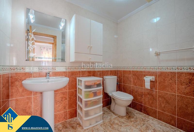 Foto e770ff4f-30d9-47dd-9c99-cf2be0d6f2a5. Appartement mit heizung parking pool in Playa de los Náufragos Torrevieja