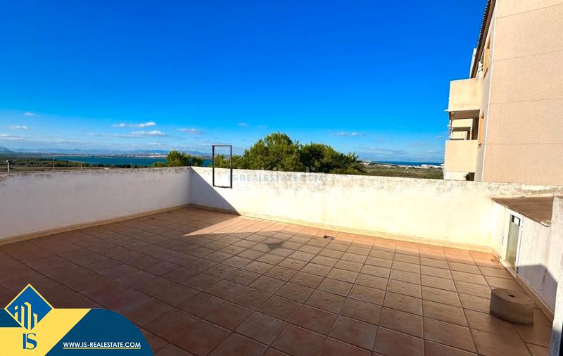 Foto 107d6dcf-e71a-4d94-996a-ad67a9684732. Apartamento  con piscina comunitaria, en la provincia de alicante, en la ciudad . 2 habitaciones | 51 m² | 800 metros en Torrevieja