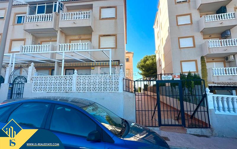 Foto 918ed1de-a87b-4db2-88a2-e9743dcbd477. Apartamento  con piscina comunitaria, en la provincia de alicante, en la ciudad . 2 habitaciones | 51 m² | 800 metros en Torrevieja