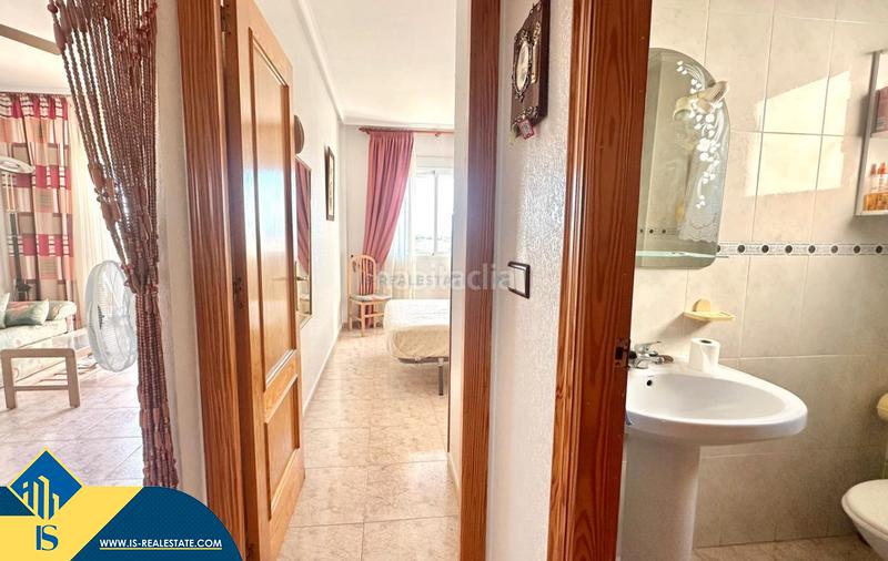 Foto 98fc51d7-58e3-41f1-9bb5-053d091cf8fa. Apartamento  con piscina comunitaria, en la provincia de alicante, en la ciudad . 2 habitaciones | 51 m² | 800 metros en Torrevieja