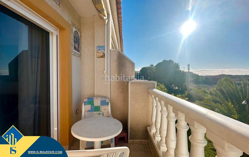 Foto b75d579b-d7dd-4b71-94ae-f7ffe9e98bd6. Apartamento  con piscina comunitaria, en la provincia de alicante, en la ciudad . 2 habitaciones | 51 m² | 800 metros en Torrevieja