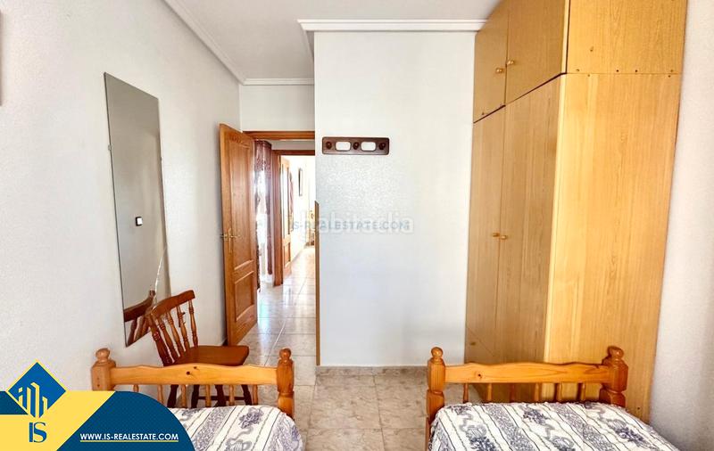 Foto b8b12390-0f84-400f-a83b-dee118e5bd72. Apartamento  con piscina comunitaria, en la provincia de alicante, en la ciudad . 2 habitaciones | 51 m² | 800 metros en Torrevieja