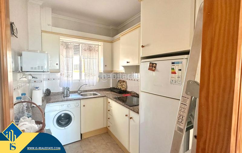 Foto c47675ef-55e7-4b1b-9e47-5a0981322066. Apartamento  con piscina comunitaria, en la provincia de alicante, en la ciudad . 2 habitaciones | 51 m² | 800 metros en Torrevieja