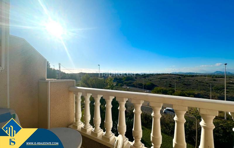 Foto e6faa851-a803-4618-a087-7d47d0ce47a9. Apartamento  con piscina comunitaria, en la provincia de alicante, en la ciudad . 2 habitaciones | 51 m² | 800 metros en Torrevieja