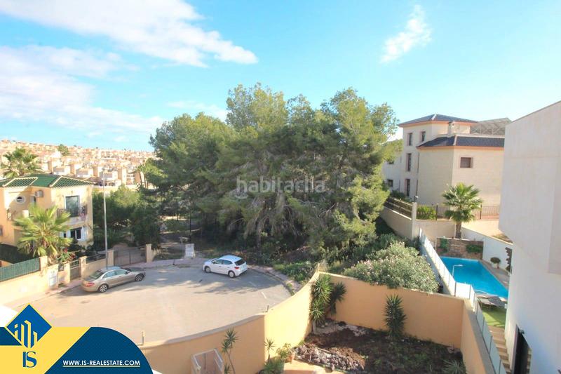 Foto 385460bf-c4ee-4822-bdcb-7dda403c3e79. Xalet amb aparcament a Villamartín-Las Filipinas Orihuela