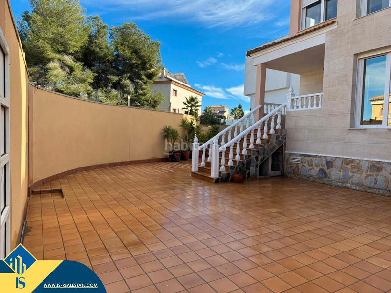 Foto 6059a453-cb69-40d5-90cf-7b8615258c4a. Xalet amb aparcament a Villamartín-Las Filipinas Orihuela