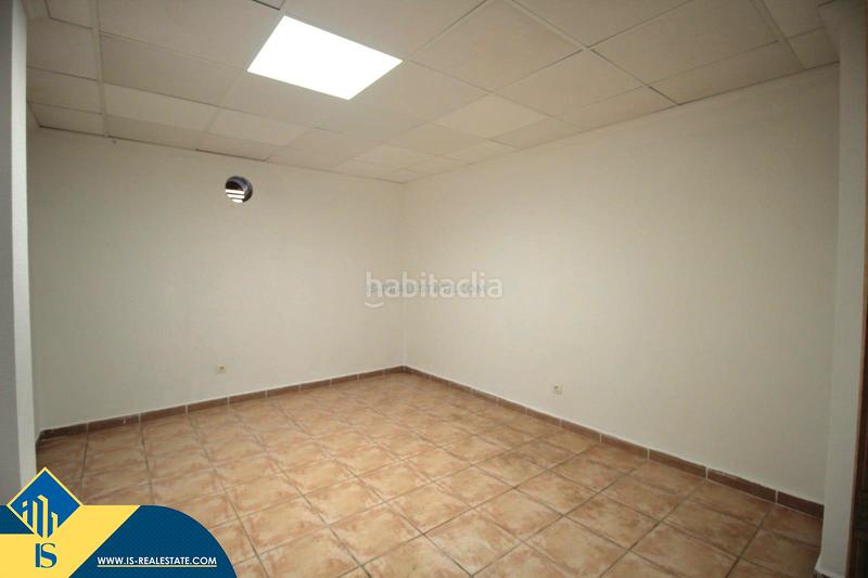 Foto 83d842db-afc4-41f8-a8f5-e74bd4333dd1. Xalet amb aparcament a Villamartín-Las Filipinas Orihuela