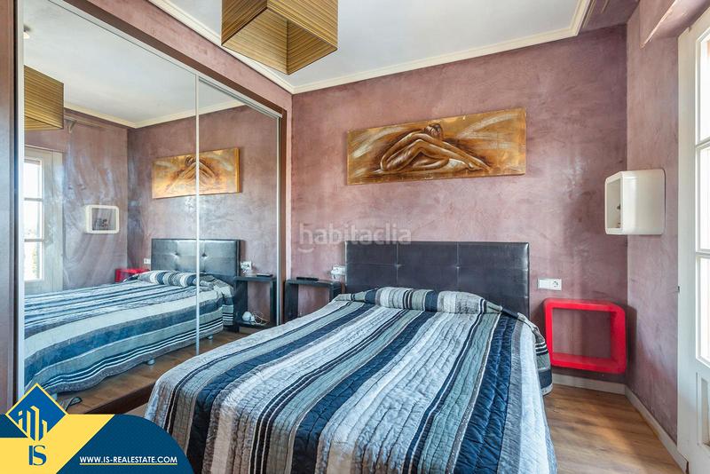 Foto 3f484f2b-5756-421f-a12b-c82e9e6fa62c. Dúplex amb aparcament piscina a Platja de Torres Vila Joiosa (la)