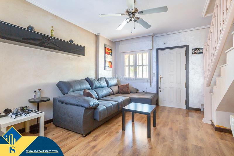 Foto e23b8cba-e2fe-4a77-bee9-d0a5be091c29. Dúplex amb aparcament piscina a Platja de Torres Vila Joiosa (la)