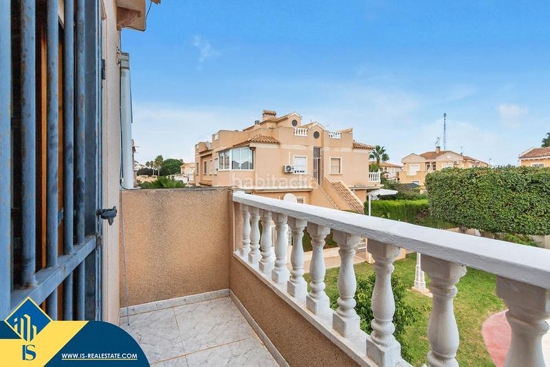 Foto e9134d7e-a594-4dcd-a5b8-4229ea9d5f1b. Dúplex amb aparcament piscina a Platja de Torres Vila Joiosa (la)