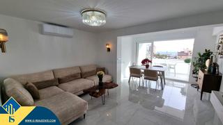 Piso en Centro - Muelle Pesquero. Apartamento reformado con terraza, en la provincia de alicante,