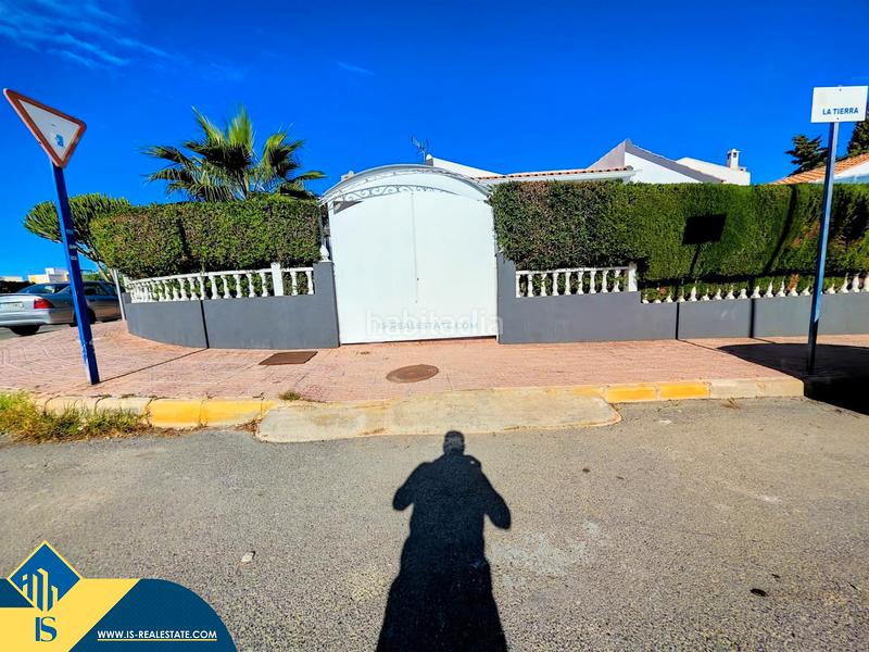 Foto 14033478-9bea-4019-a687-347bf18c2f00. Pis a La Florida Orihuela