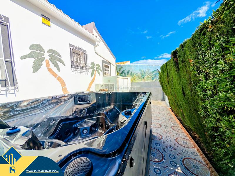 Foto dfd69943-57b1-44be-9f50-070b8a6ce22a. Pis a La Florida Orihuela