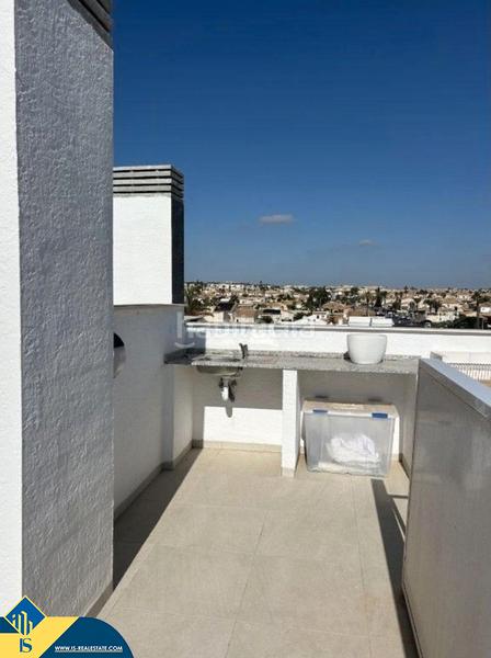 Foto 53630810-4976-41cf-9b78-4e3c0c6a36e1. Dachwohnung mit heizung parking pool in Playa Flamenca Orihuela