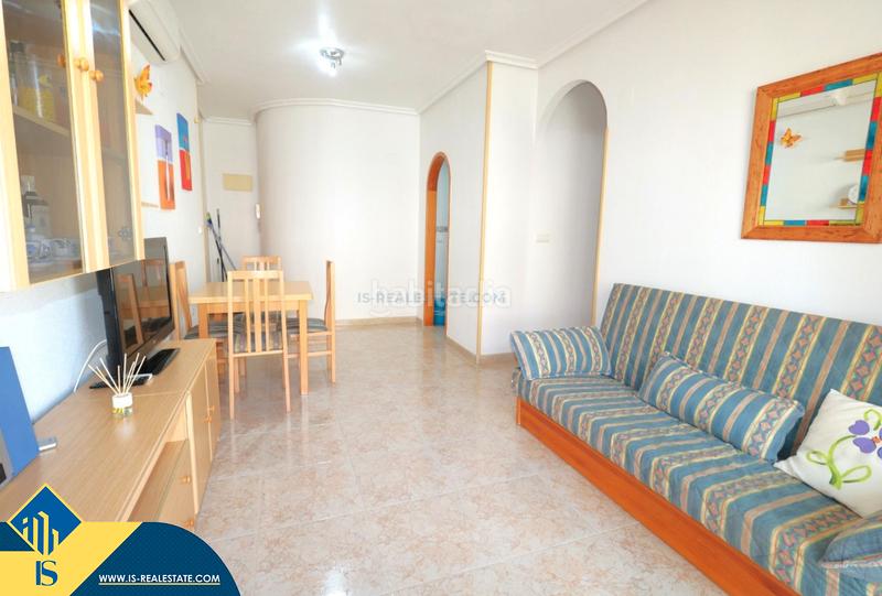 Foto 347efb51-42a8-48a0-90c0-276b224f789b. Apartamento  con terraza, en la provincia de alicante, en la ciudad , en la zona de playa dEl Acequión. 1 habitación | en Torrevieja