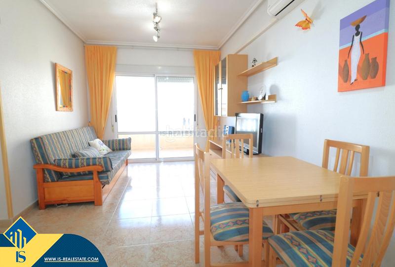Foto 8f9676c5-72a0-4e6f-af53-10313112b972. Apartamento  con terraza, en la provincia de alicante, en la ciudad , en la zona de playa dEl Acequión. 1 habitación | en Torrevieja