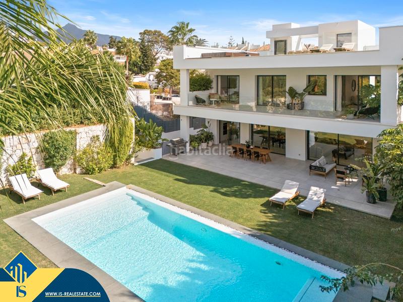 Foto 0ac9bbe3-fc51-45ff-9f15-a1de4b30819b. Flat in Nueva Andalucía centro Marbella