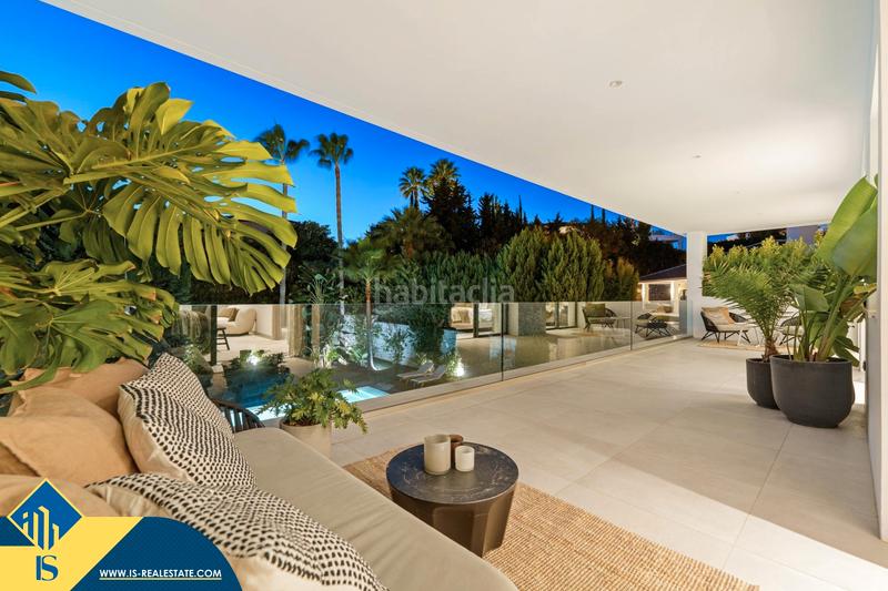 Foto 60e4ab84-5ebd-4f37-91dc-5d2c2744a7f3. Flat in Nueva Andalucía centro Marbella