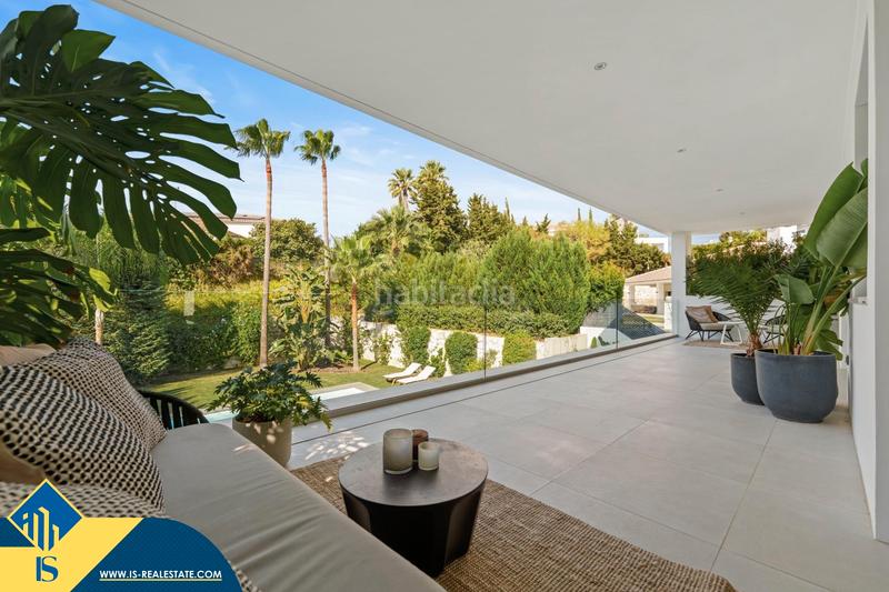 Foto 65852be7-8a02-4891-b957-64002609388f. Flat in Nueva Andalucía centro Marbella